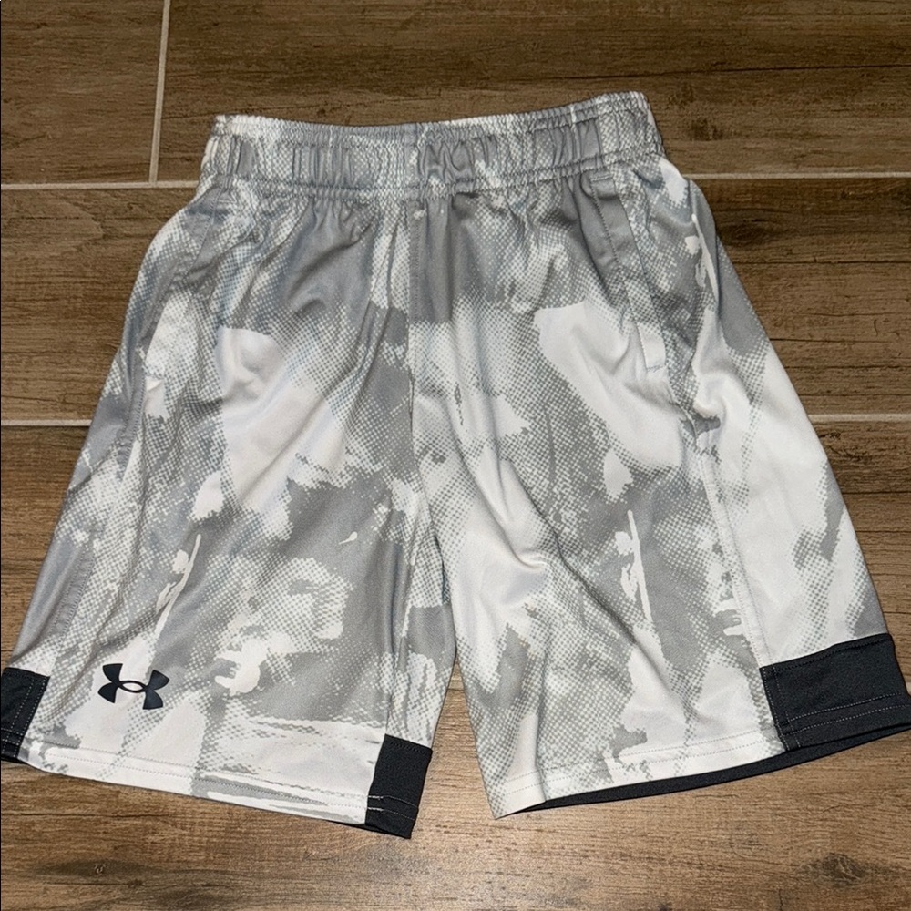 Under Armour Kids Gray and Black Camo Shorts